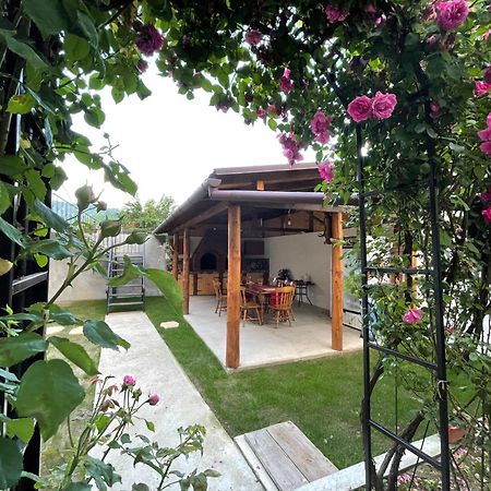 فندق Casa Din Sat Ieşelniţa المظهر الخارجي الصورة